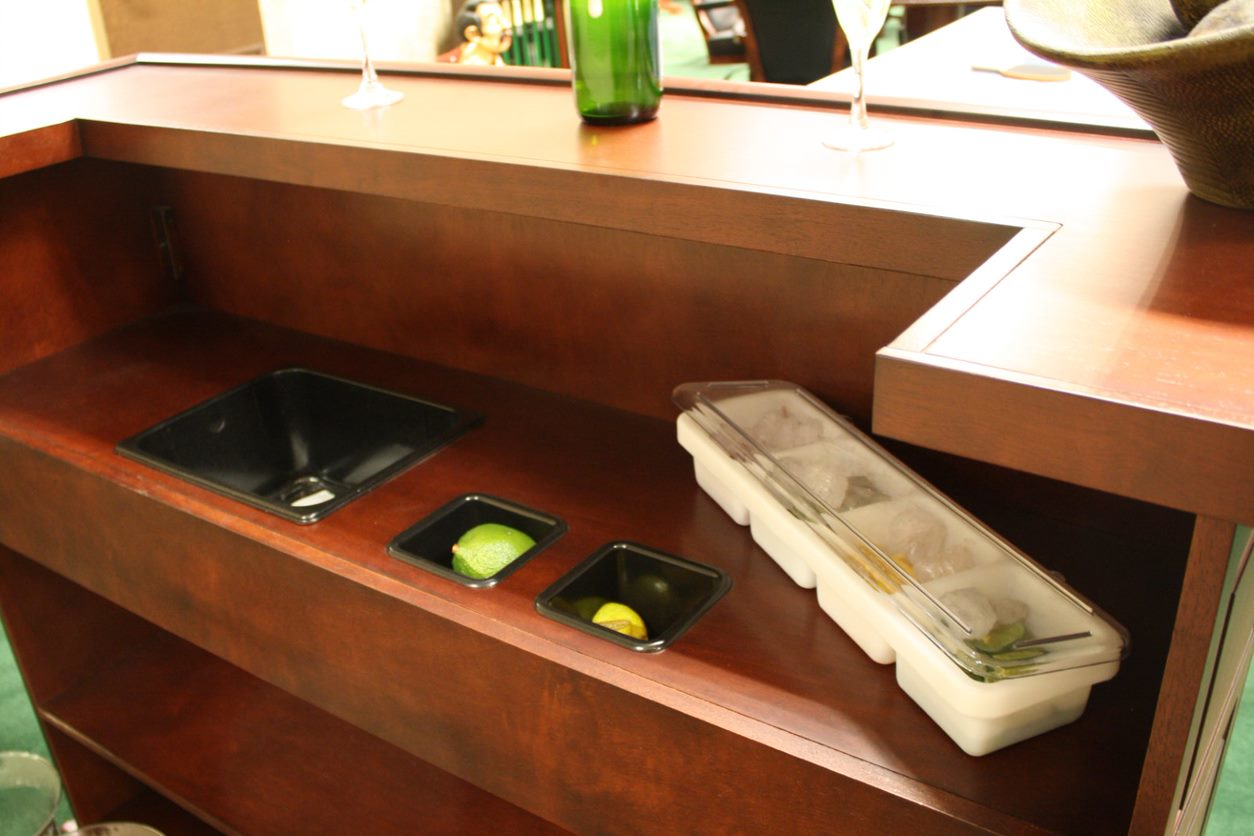 Lexington Home Bar (English Tudor) (E600011ET)