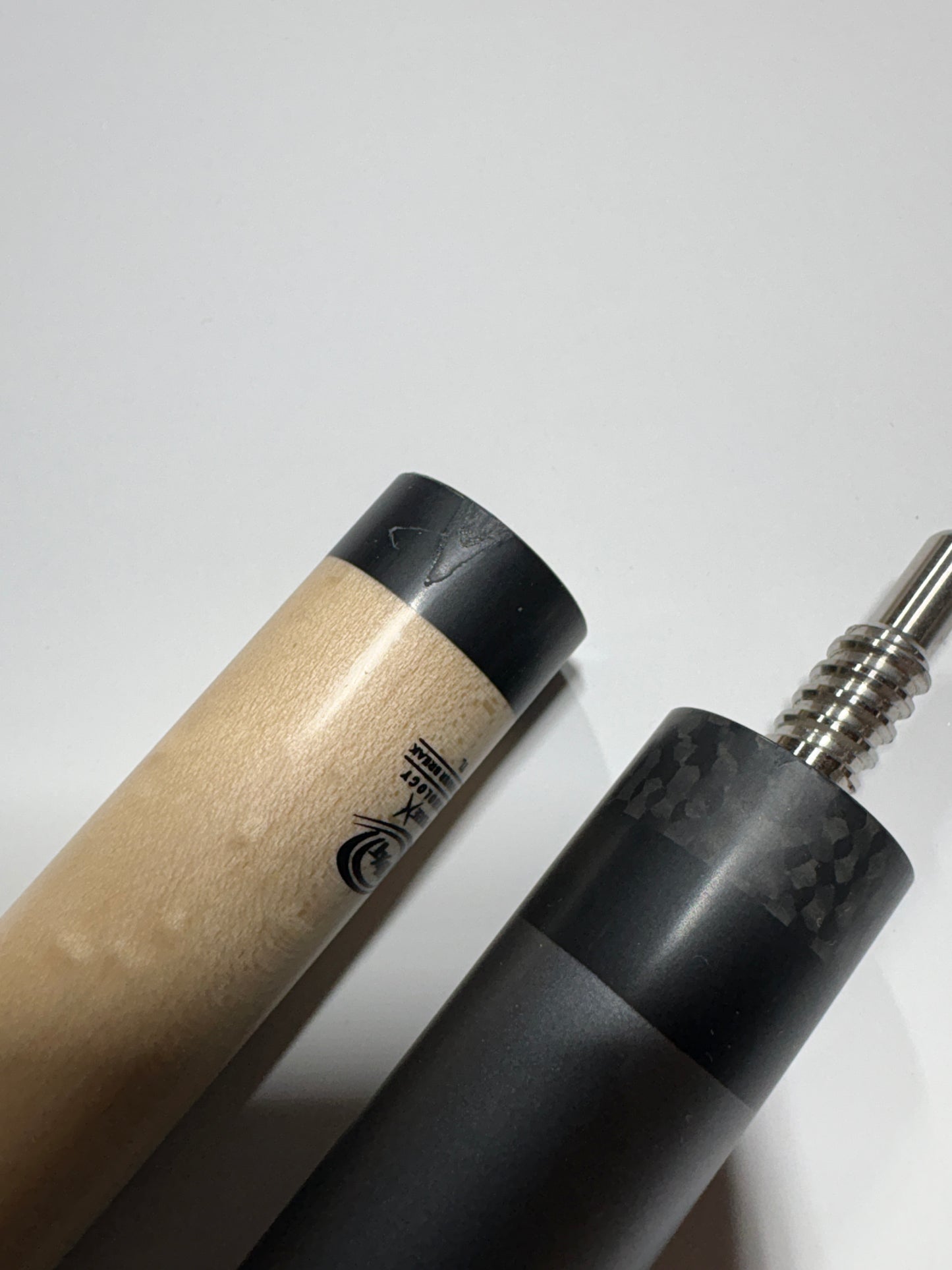 Detail view of the Grade B Pure X HXT shaft highlighting the minor surface scratch near the joint.
